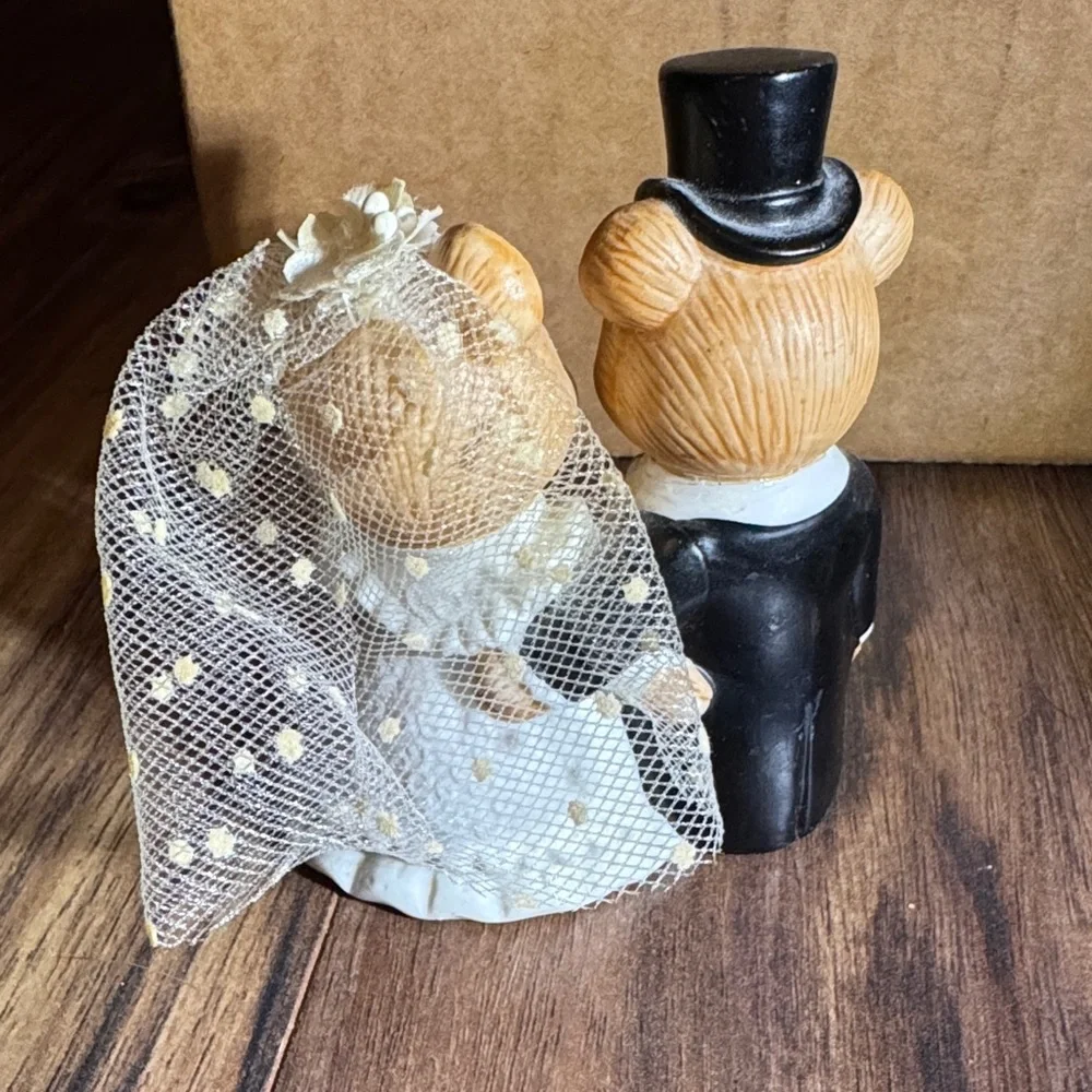 Vintage Homco Charming Porcelain Teddy Bears Bride and Groom Wedding Bear